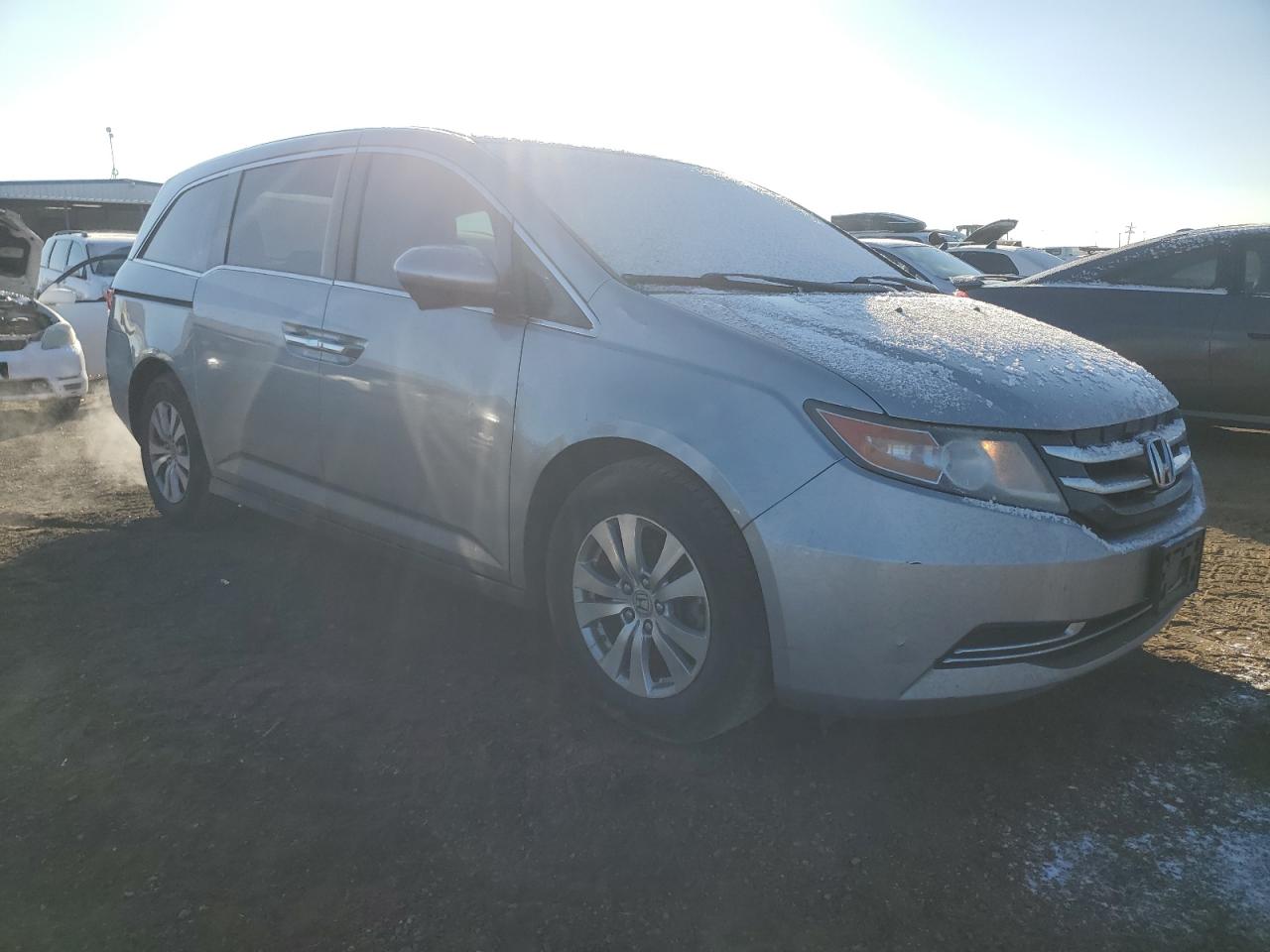 VIN 5FNRL5H38GB053373 2016 HONDA ODYSSEY no.4