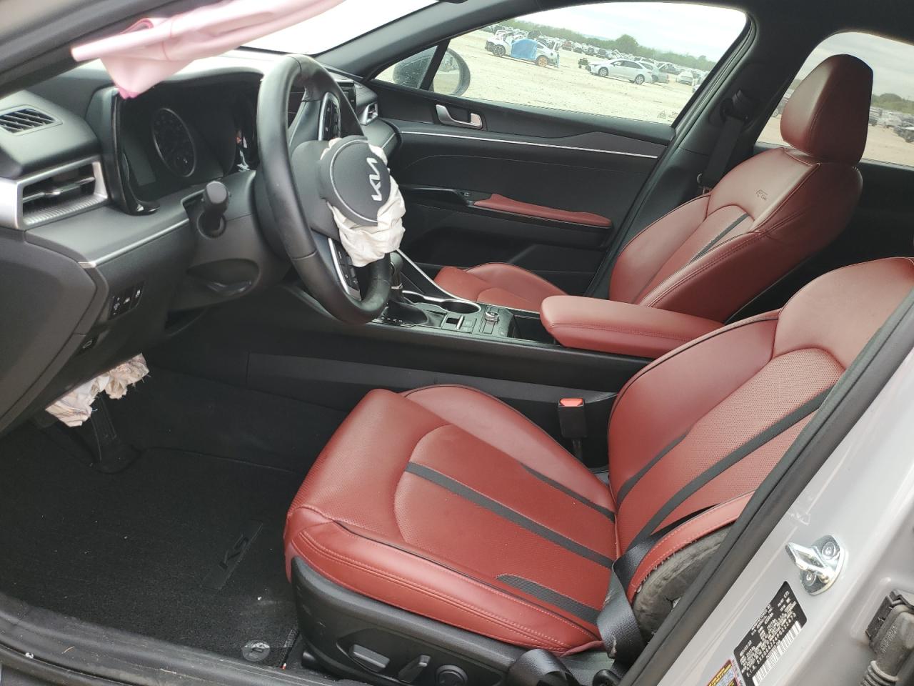 2023 Kia K5 - Image 7