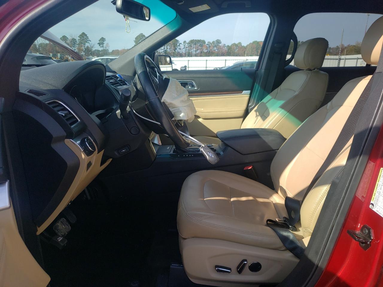 2016 Ford Explorer - Image 7