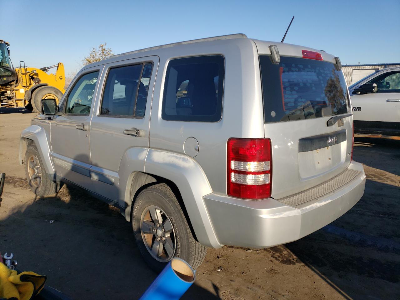 2008 Jeep Liberty (North America) - Image 2