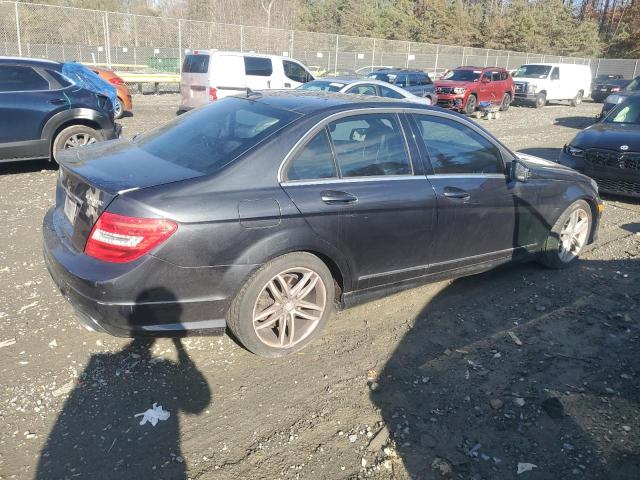  MERCEDES-BENZ C-CLASS 2013 Czarny