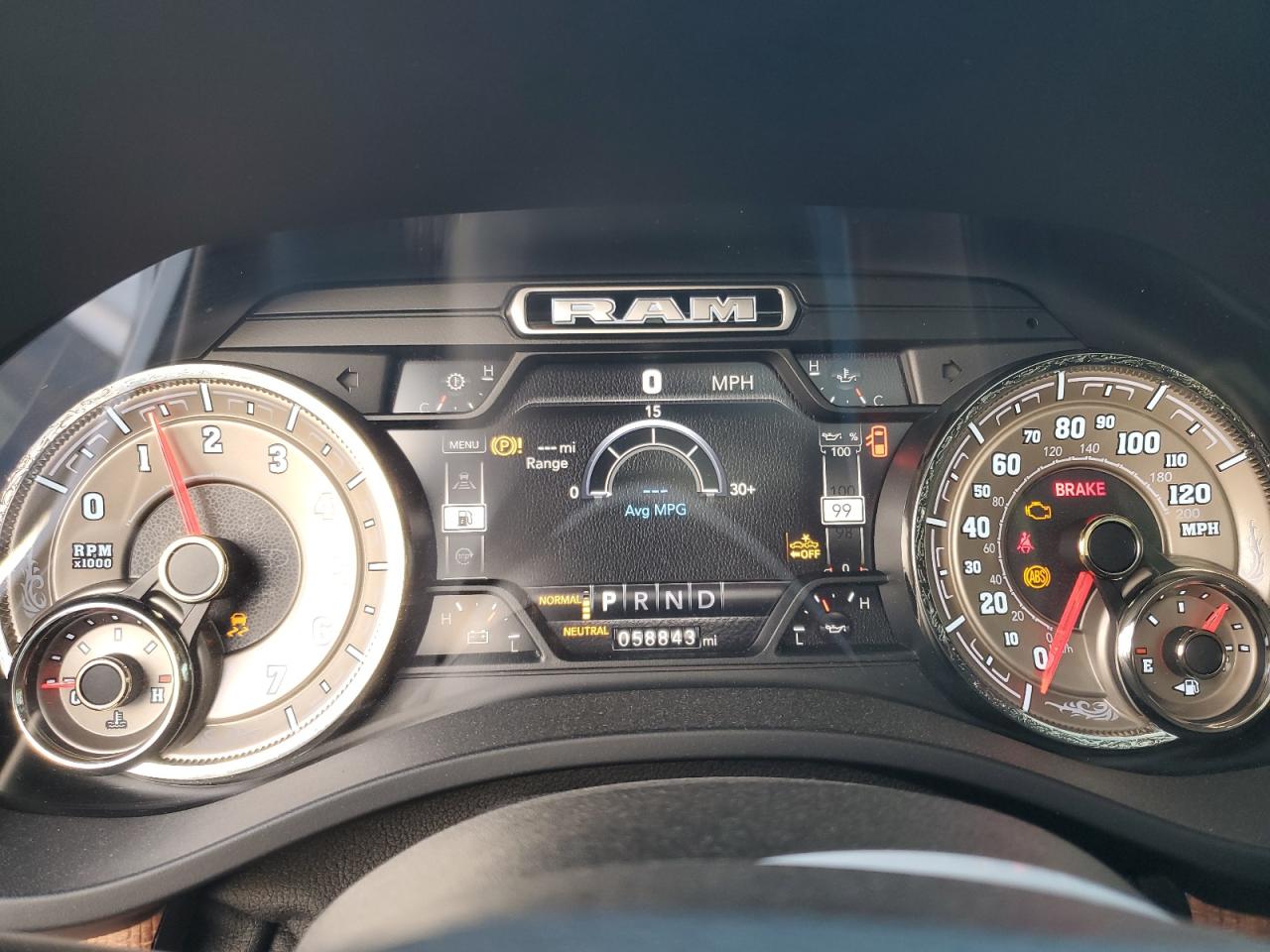 2020 RAM 1500 - Image 9