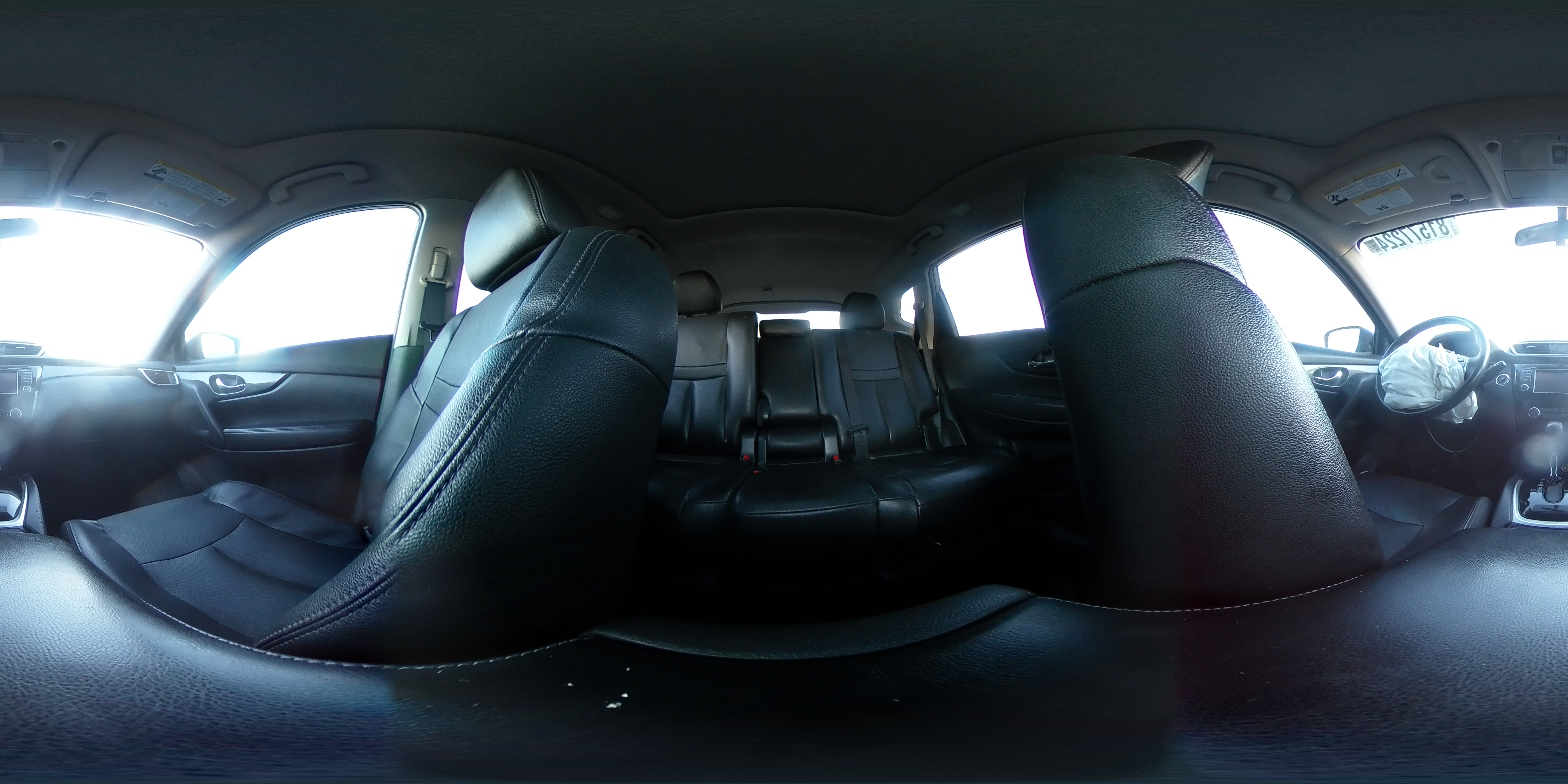 2016 Nissan Rogue - Image 13