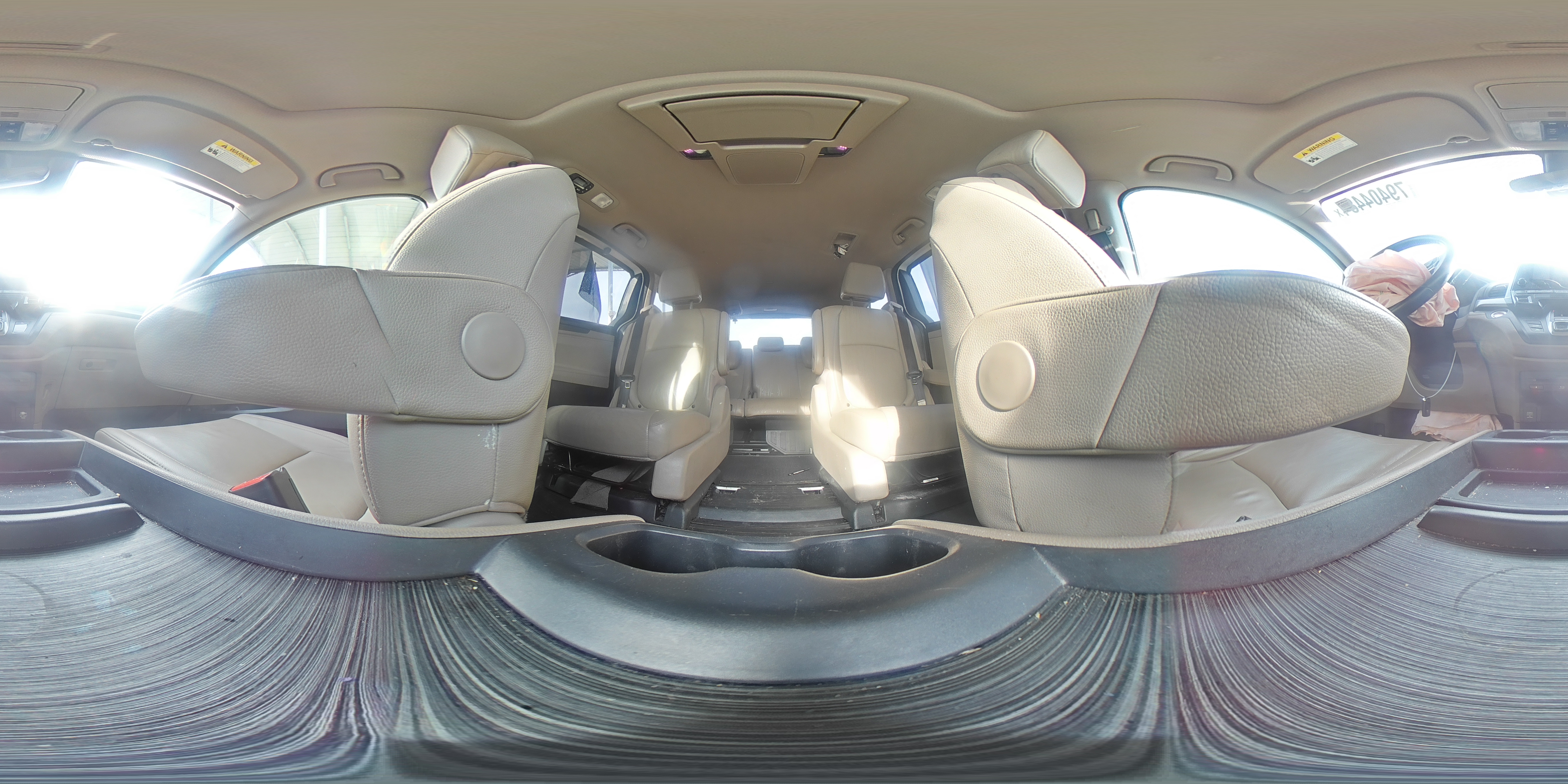 2019 Honda Odyssey - Image 16