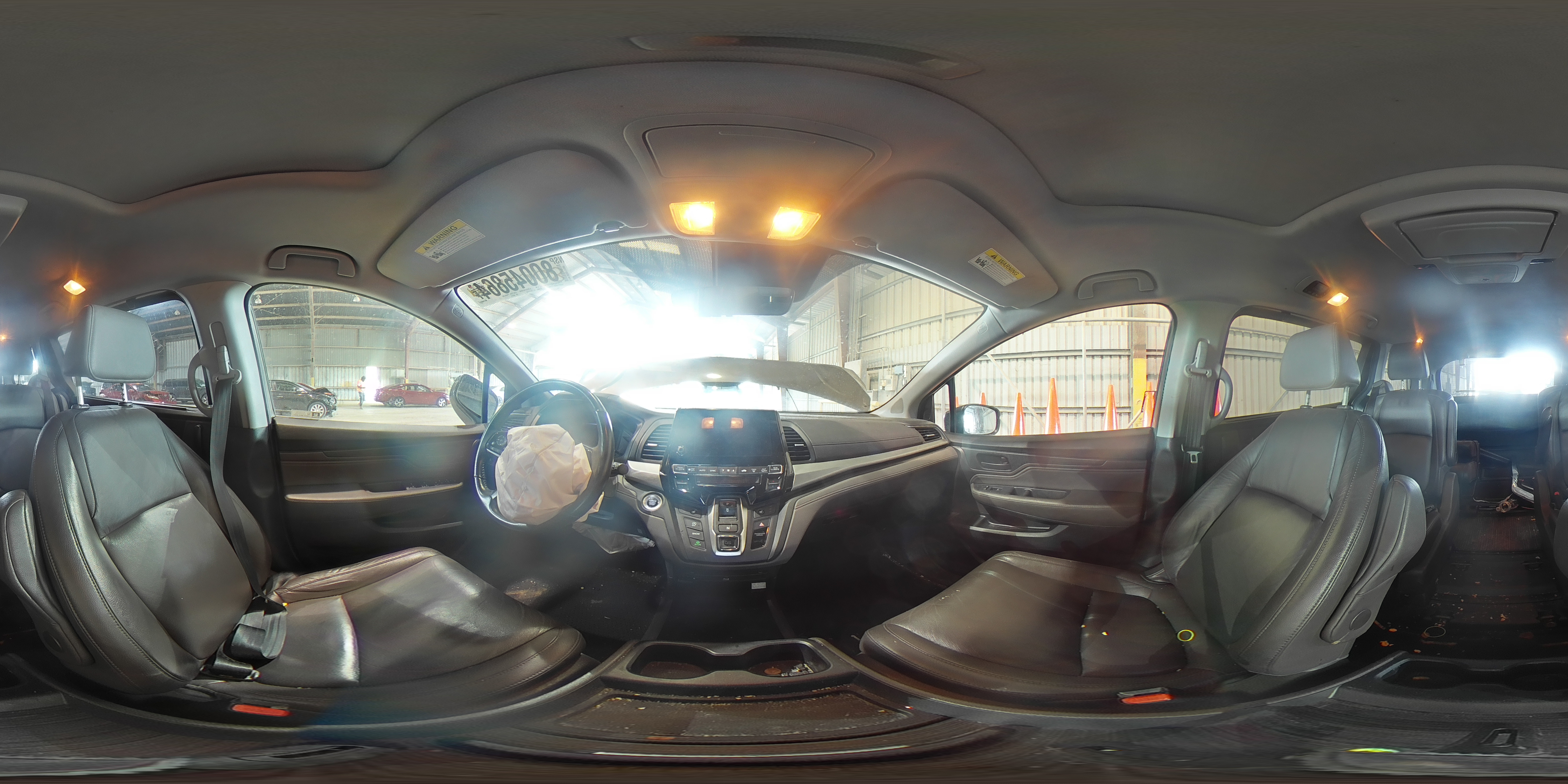 2019 Honda Odyssey - Image 13