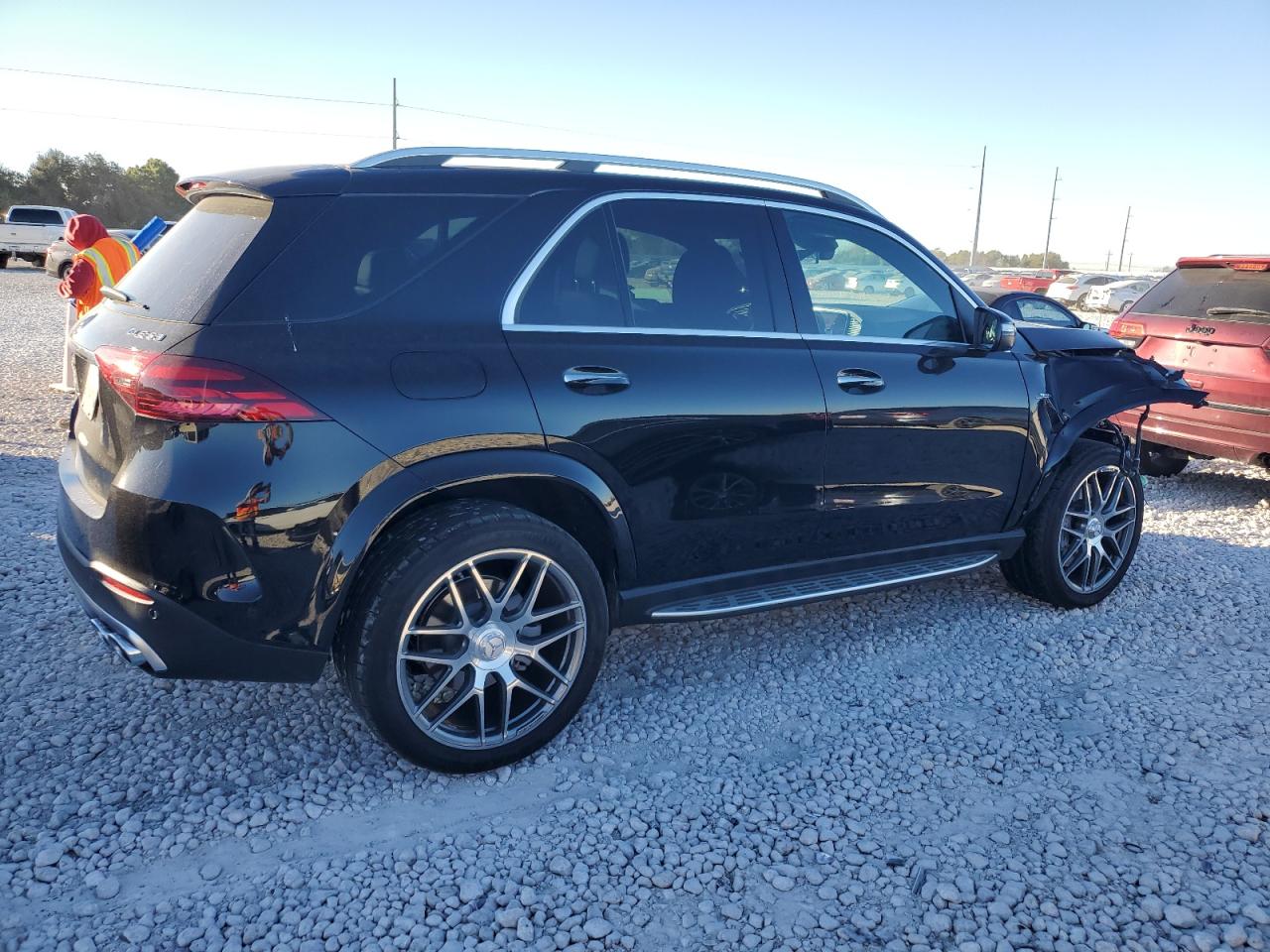 2024 Mercedes-Benz GLE - Image 3