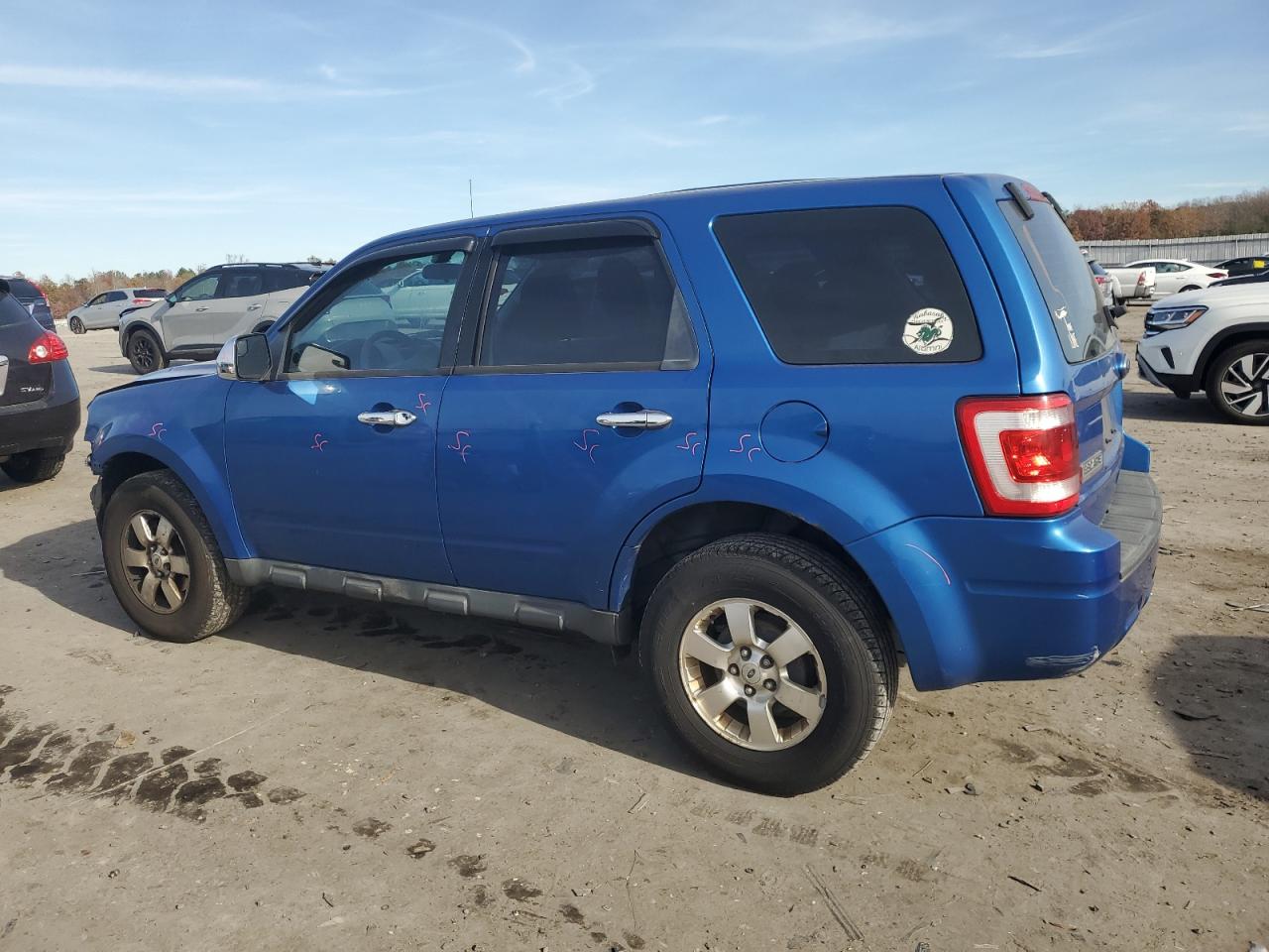 2011 Ford Escape - Image 2