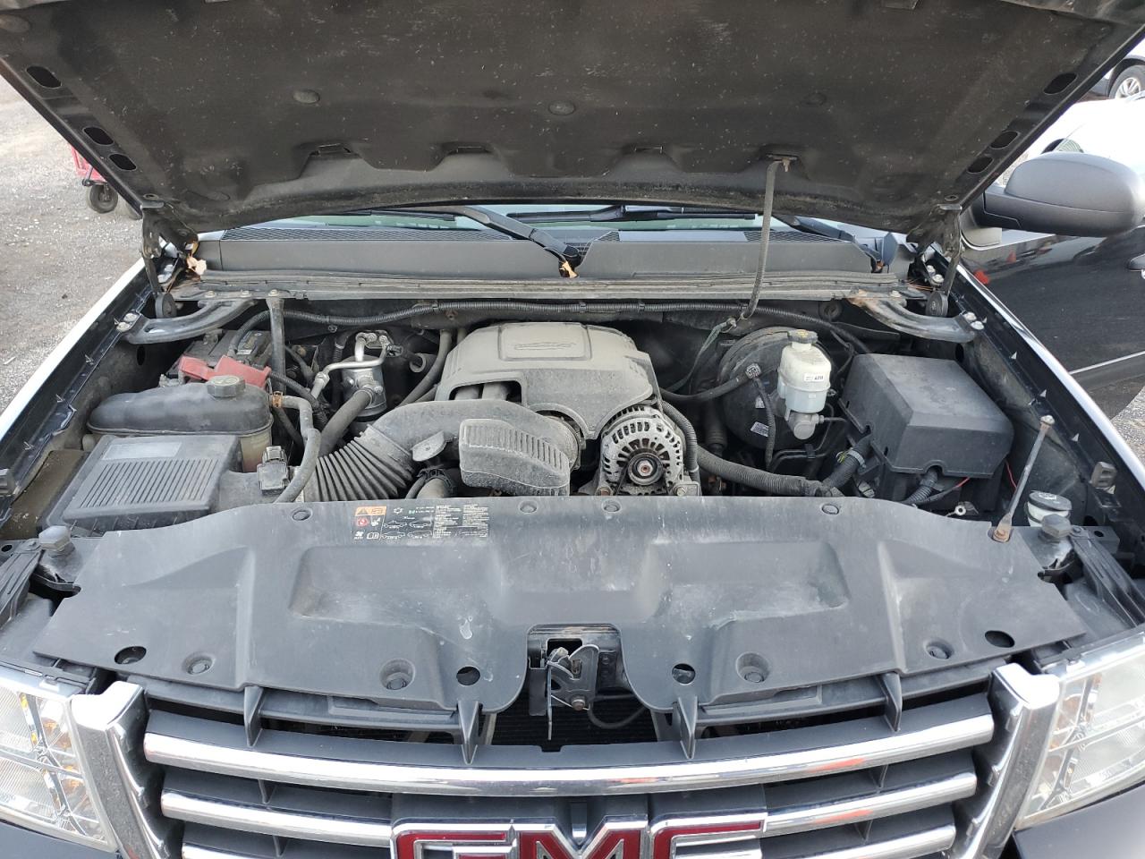 2013 GMC Sierra - Image 11