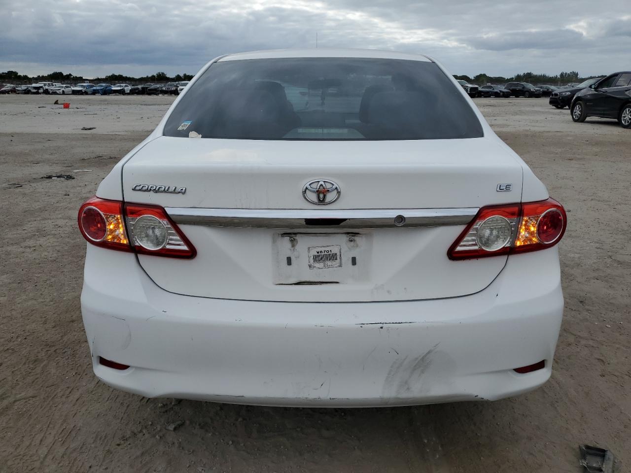 2011 Toyota Corolla Base VIN: 2T1BU4EE9BC711634 Lot: 81187704