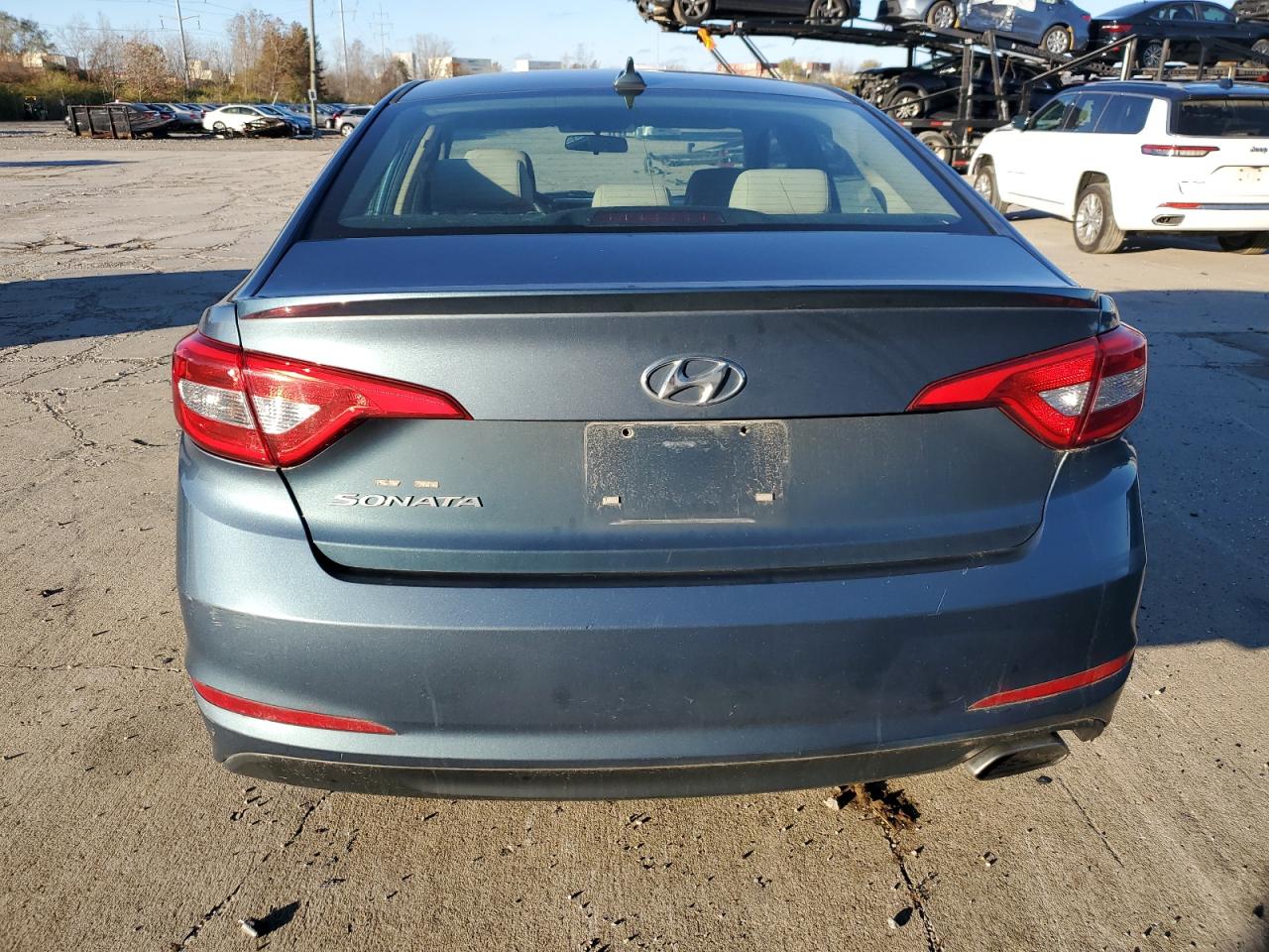 2015 Hyundai Sonata Se VIN: 5NPE24AF9FH185865 Lot: 80160594