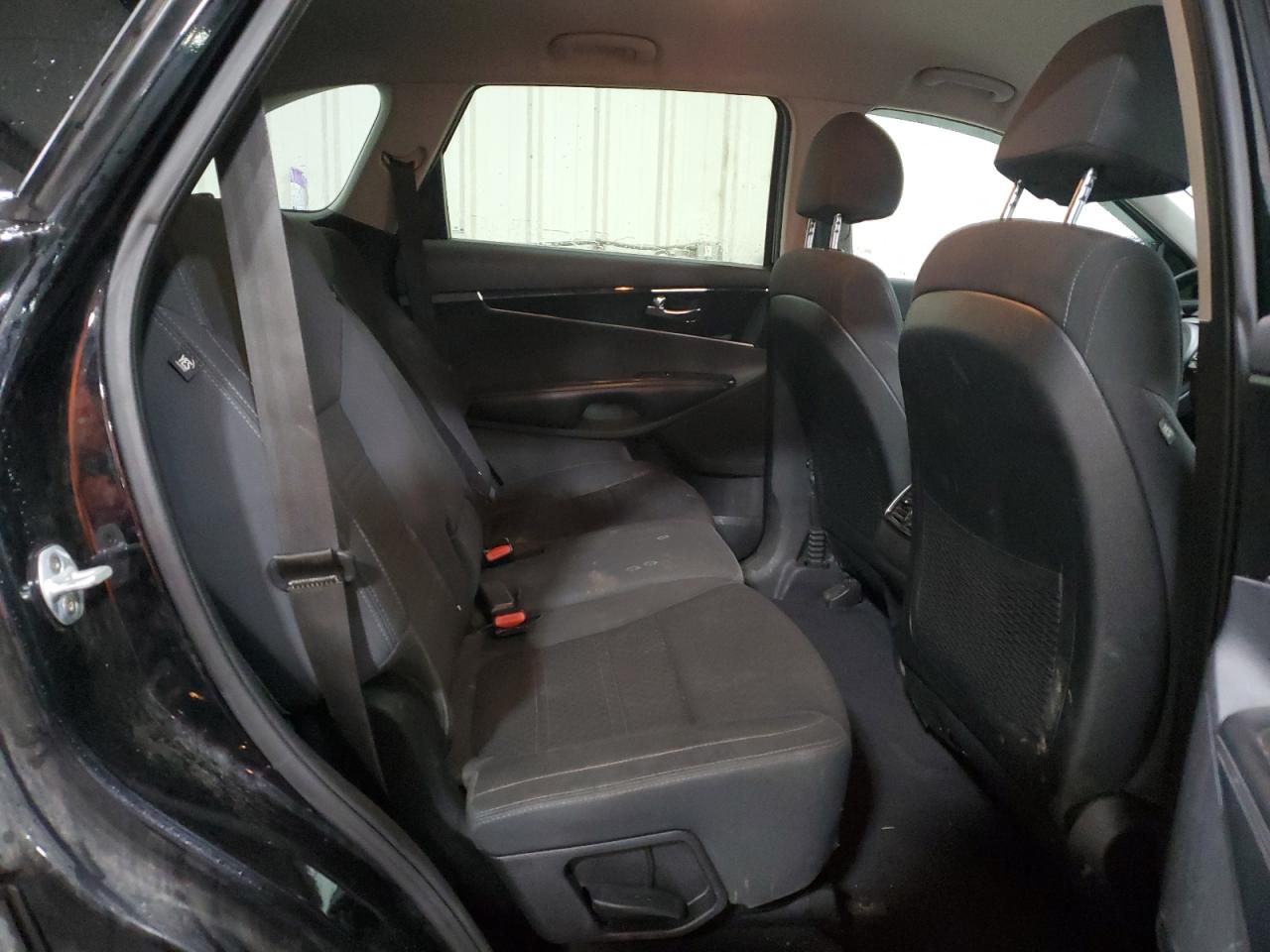 2018 Kia Sorento - Image 11