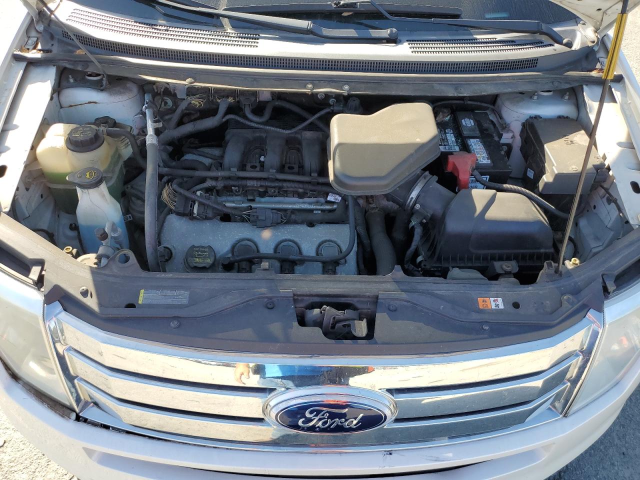 2010 Ford Edge - Image 14