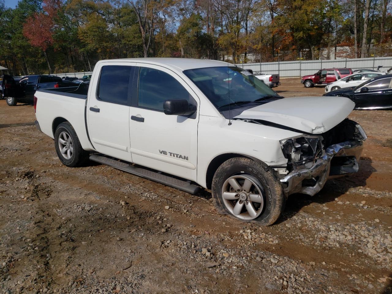 VIN 1N6AA0EK1DN307498 2013 NISSAN TITAN no.4