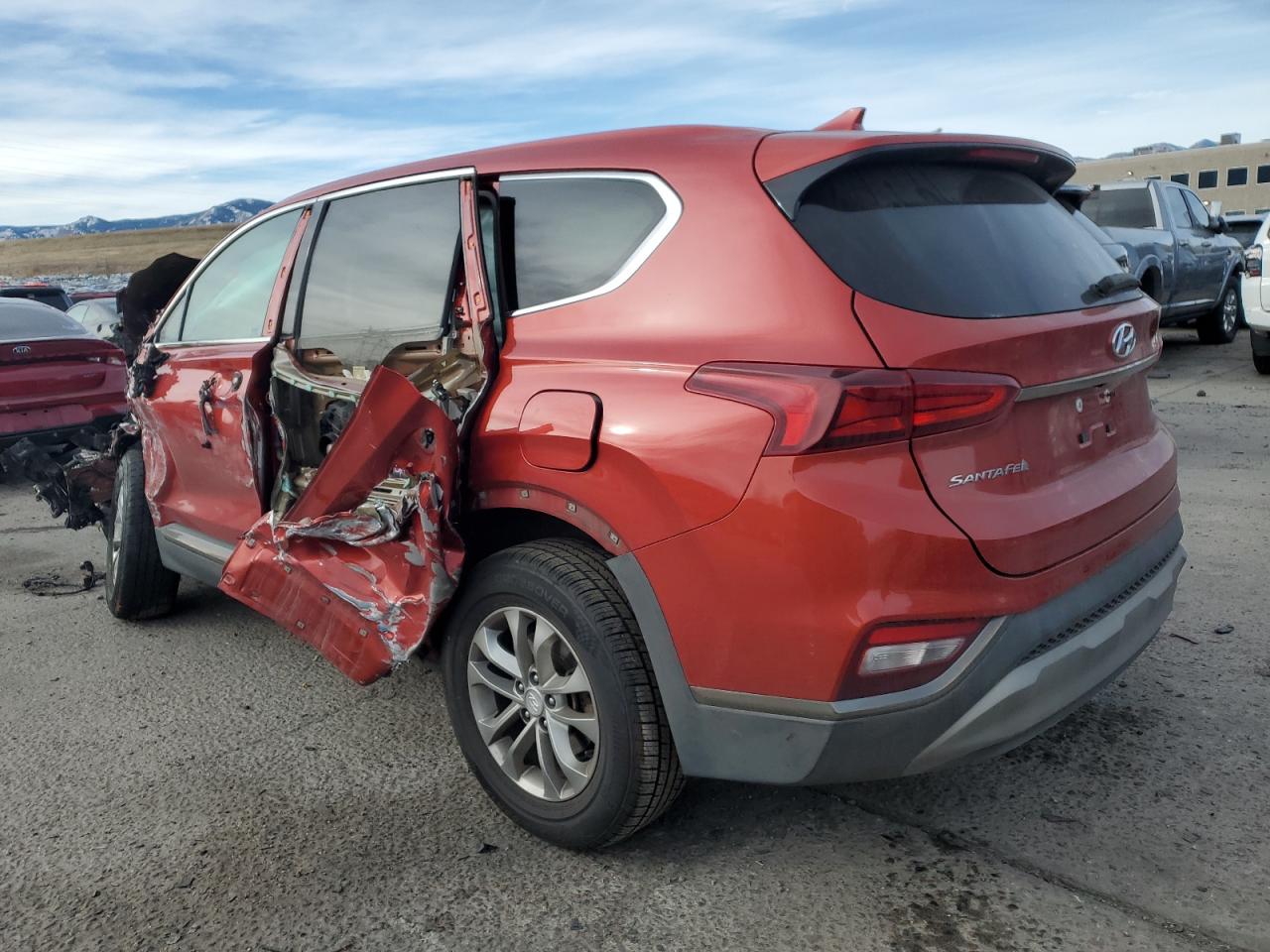 2019 Hyundai Santa Fe - Image 2