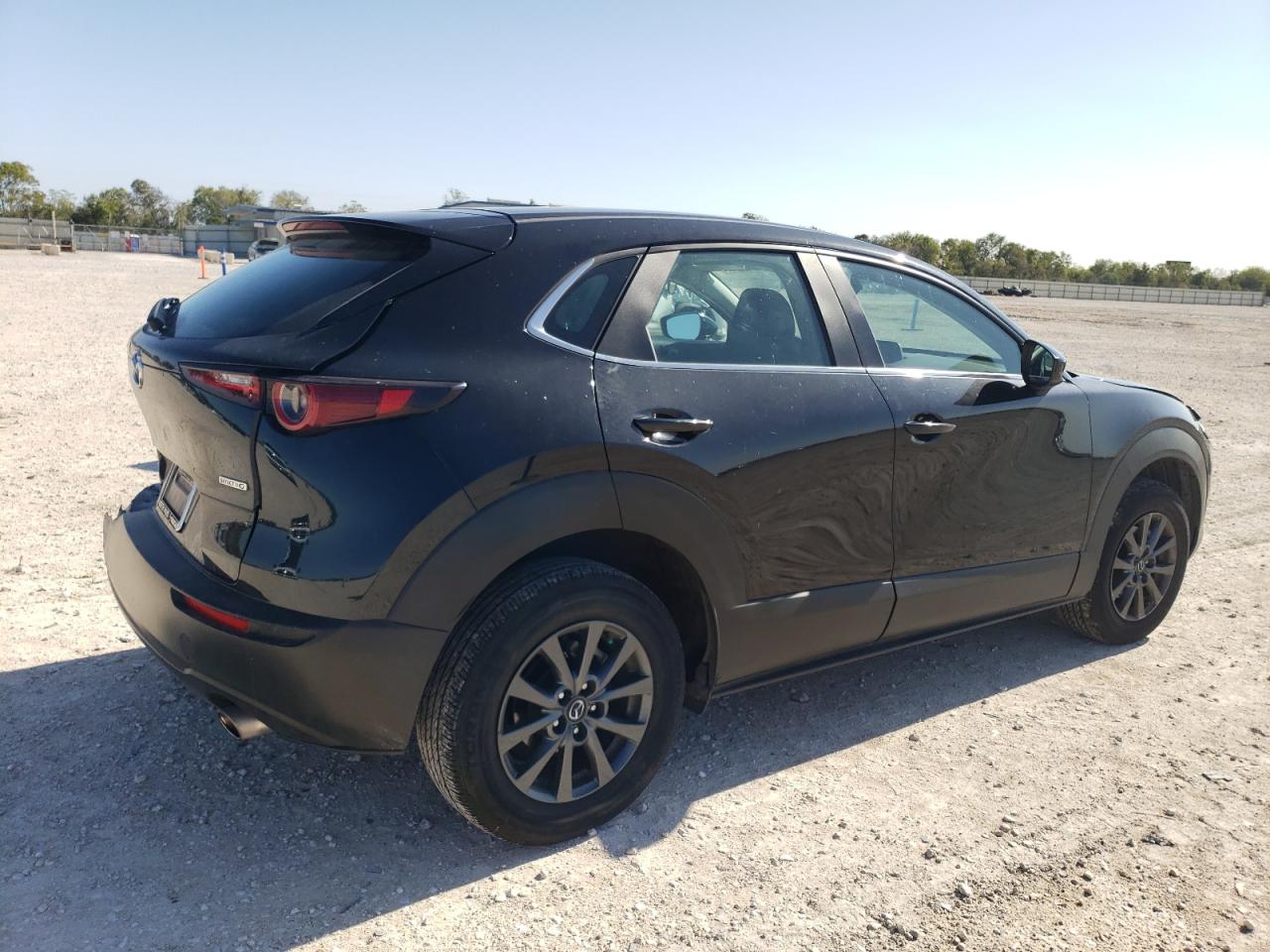 2022 Mazda CX-30 - Image 3
