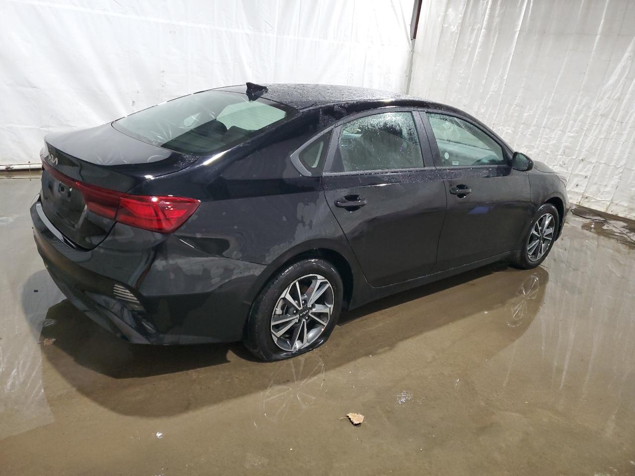 2024 Kia Forte - Image 3