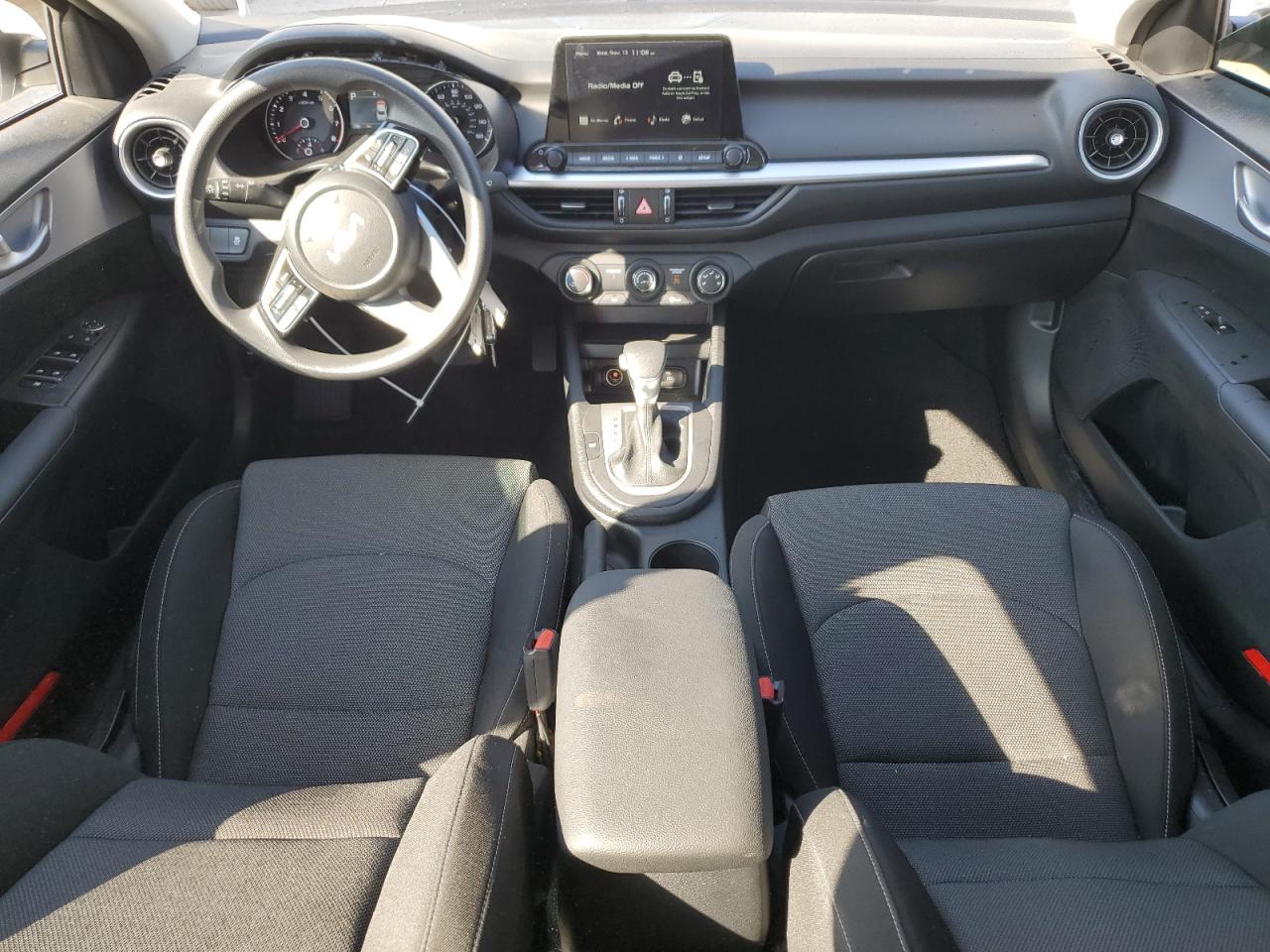 2024 Kia Forte - Image 8