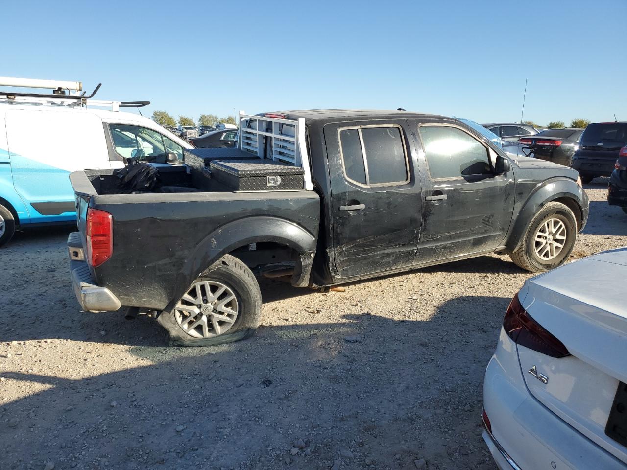 2016 Nissan Navara (Frontier) - Image 3