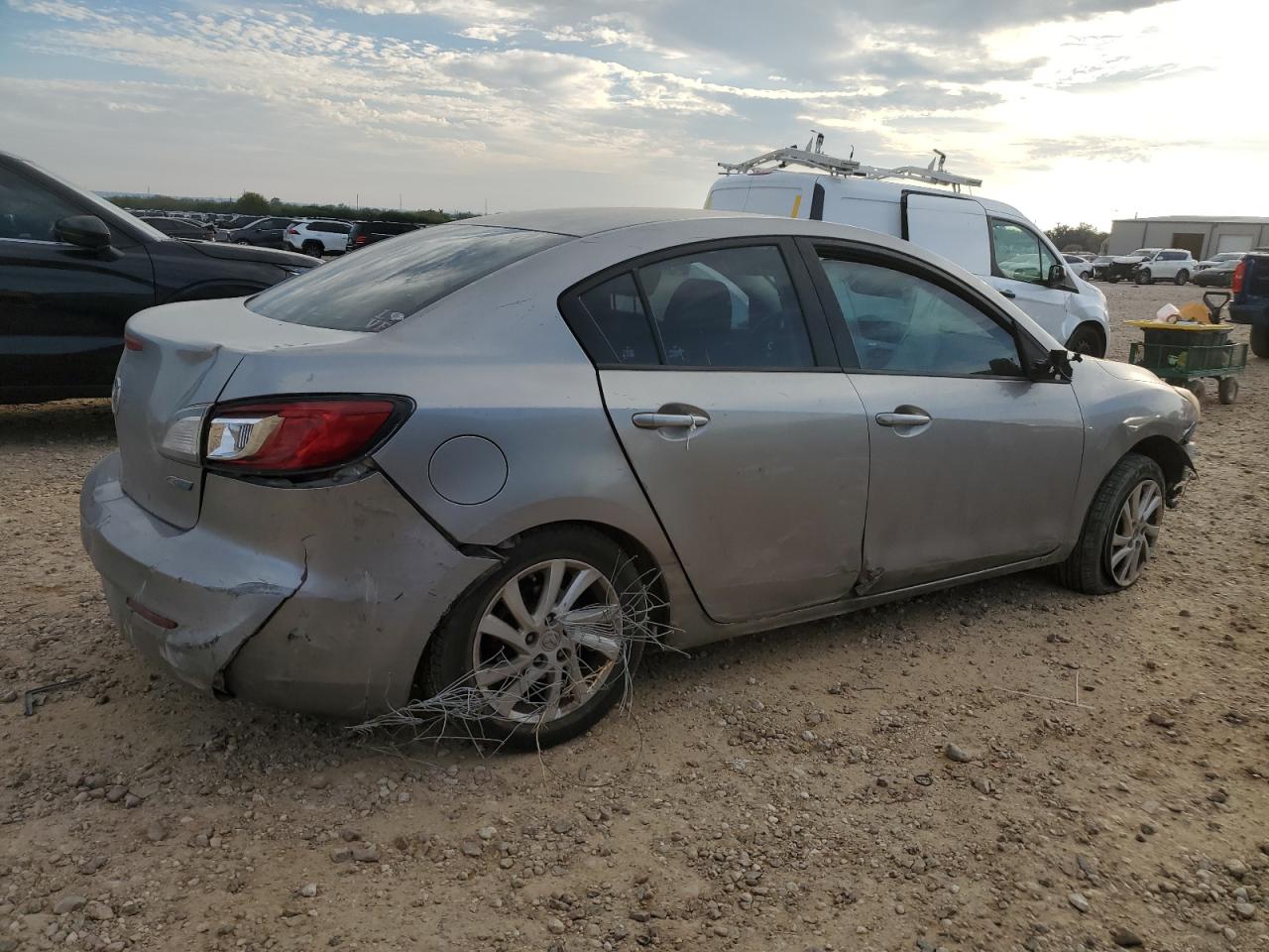 2012 Mazda 3 - Image 3