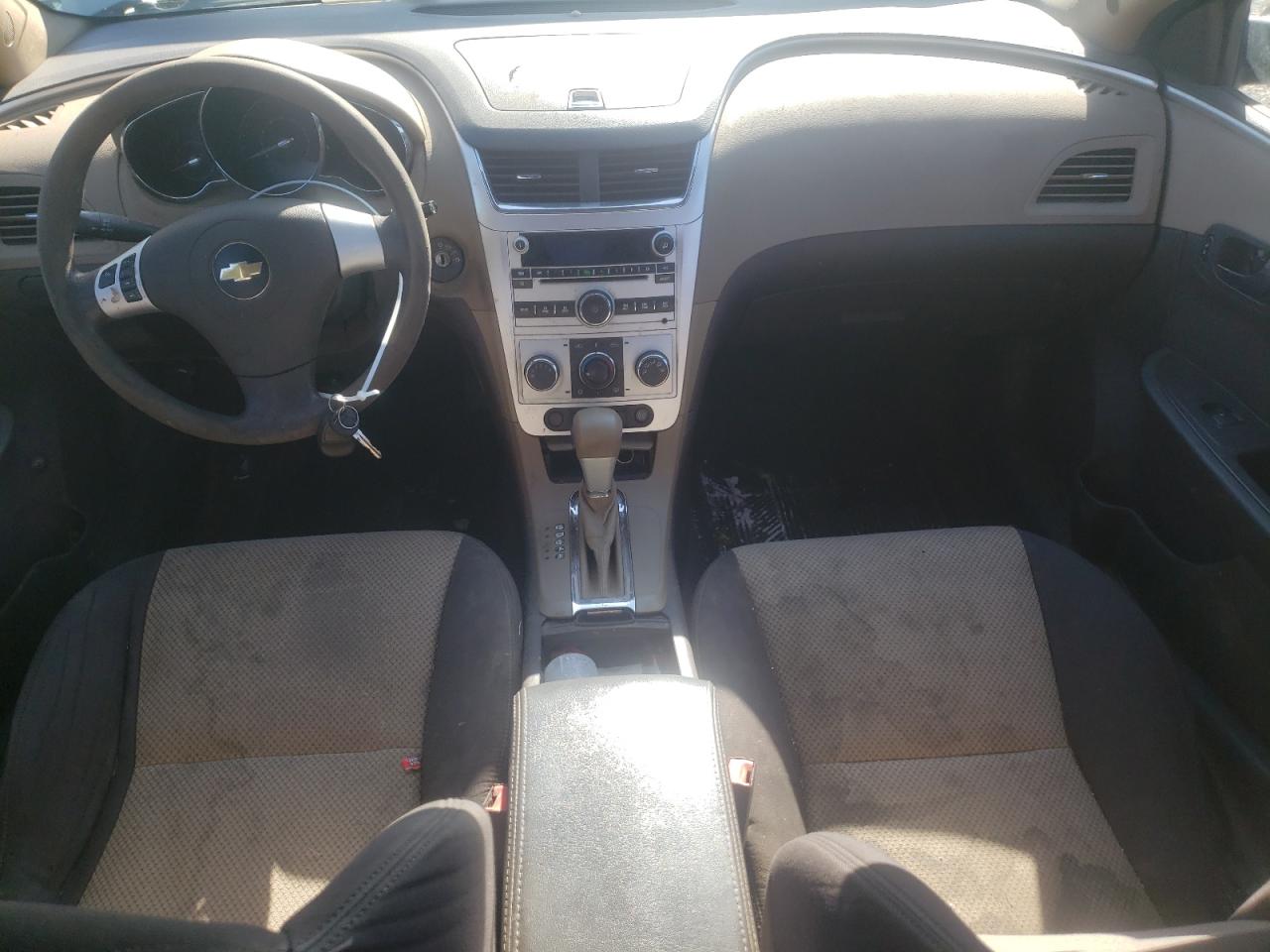 2011 Chevrolet Malibu - Image 8