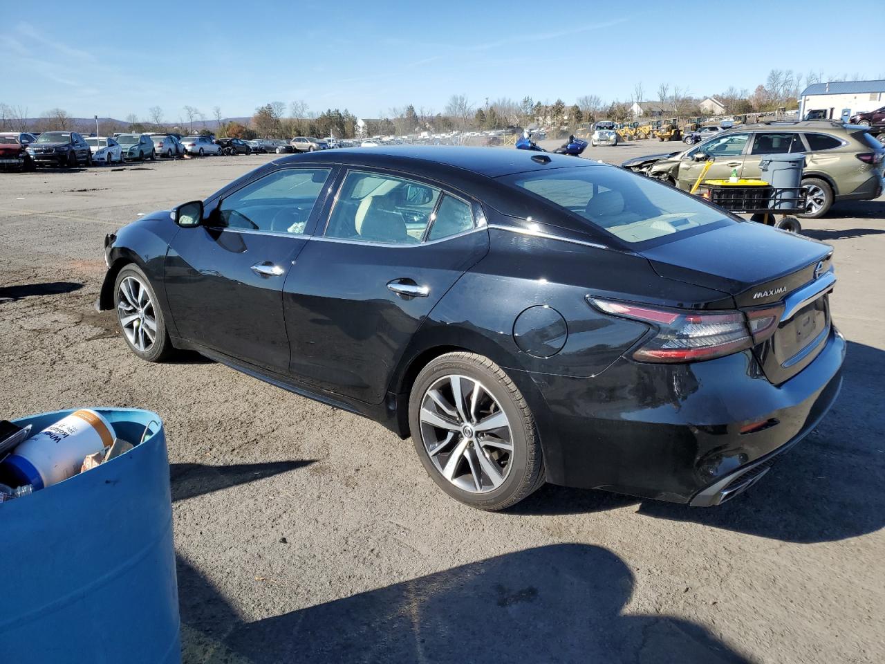 2019 Nissan Maxima - Image 2