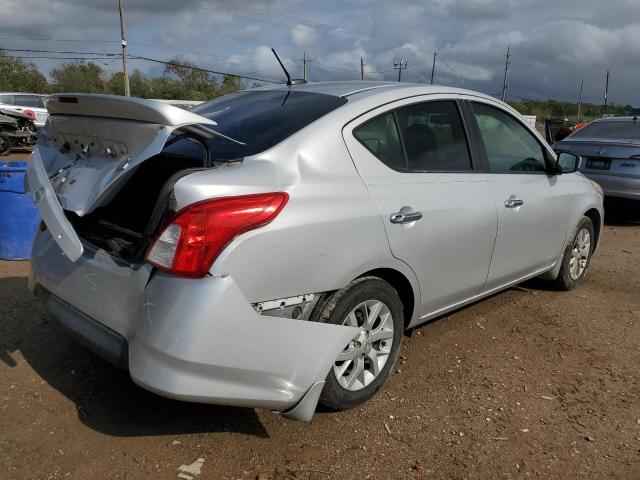  NISSAN VERSA 2017 Silver