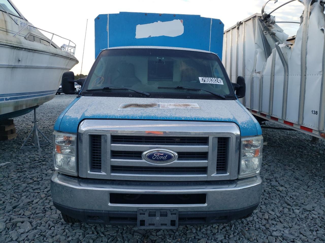 2016 Ford Econoline - Image 5