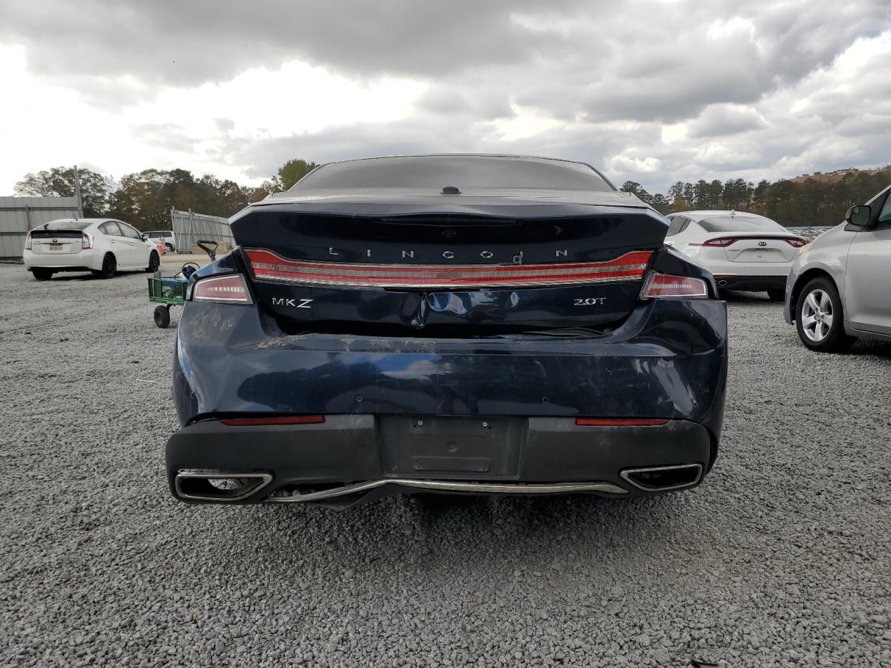2017 Lincoln MKZ - Image 6