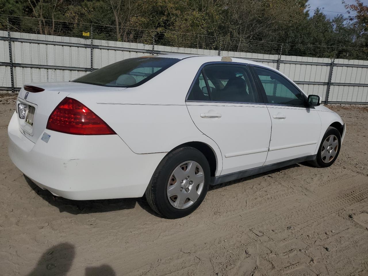 2006 Honda Accord - Image 3