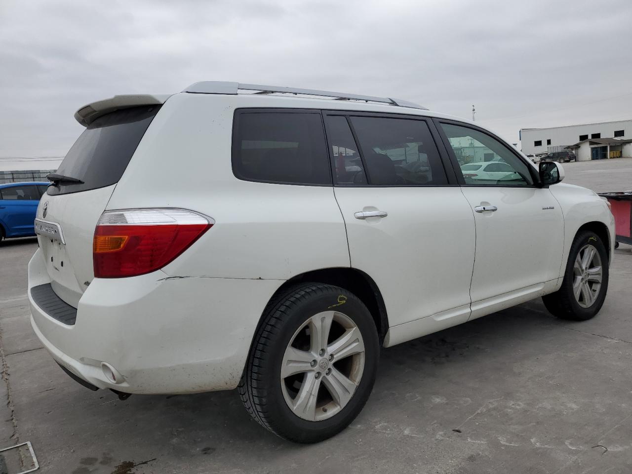 2010 Toyota Highlander - Image 3