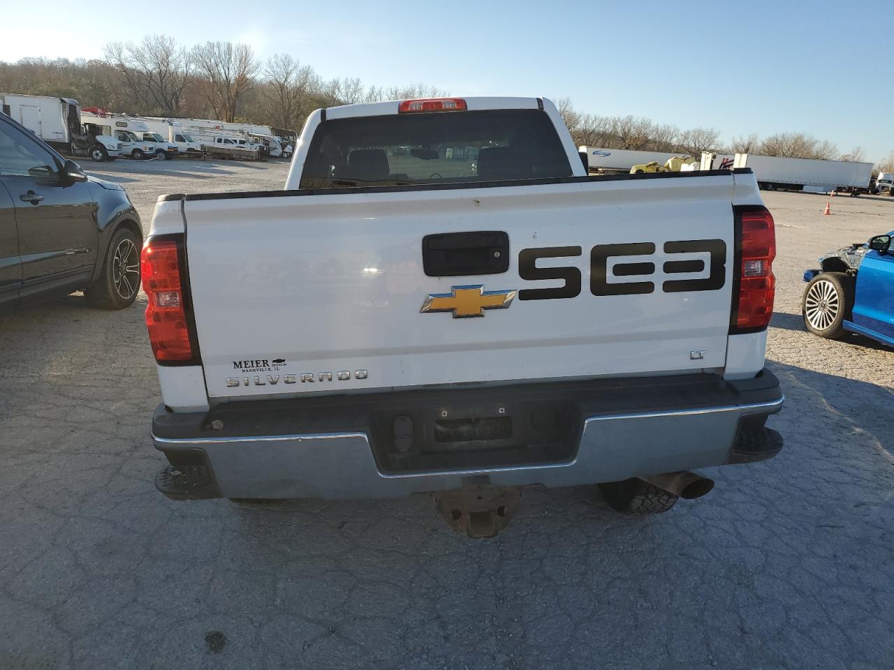 2015 Chevrolet Silverado - Image 6