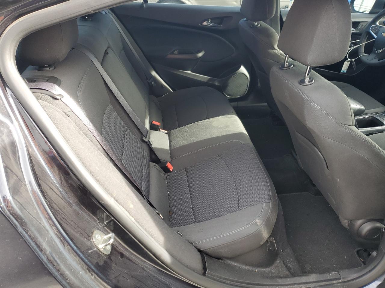 2016 Chevrolet Cruze - Image 10