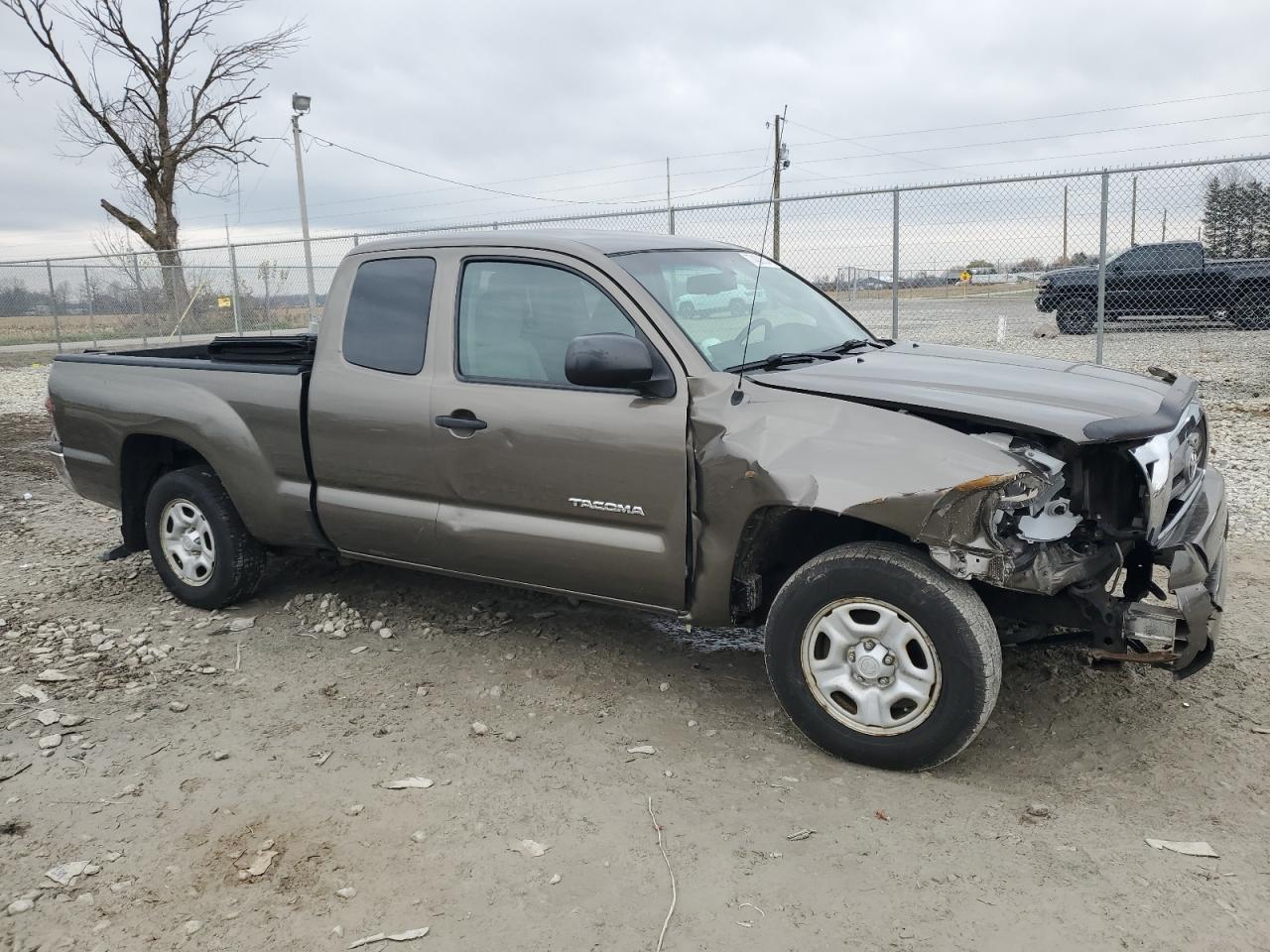 2010 Toyota Tacoma - Image 4