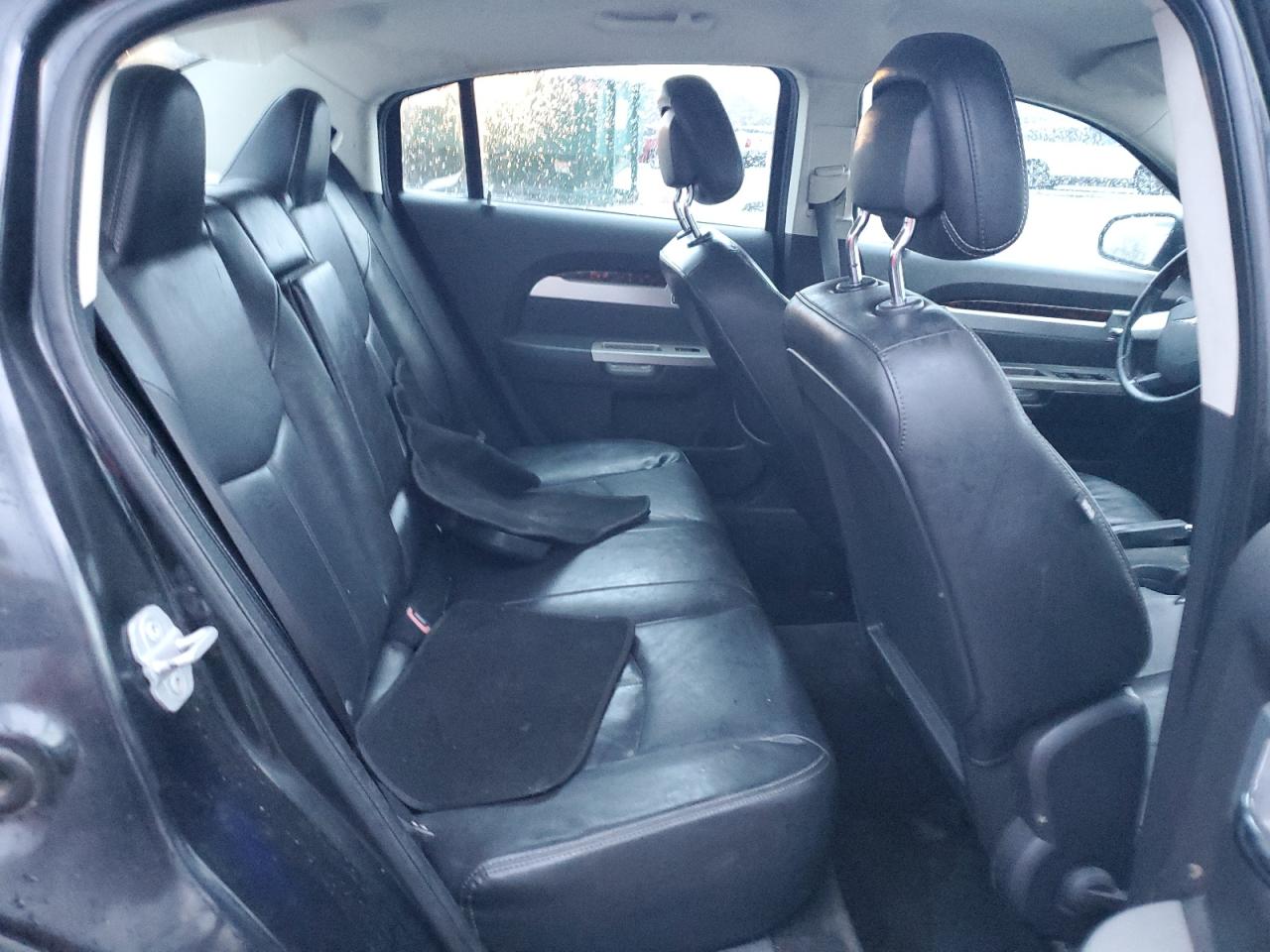 2010 Chrysler Sebring - Image 11