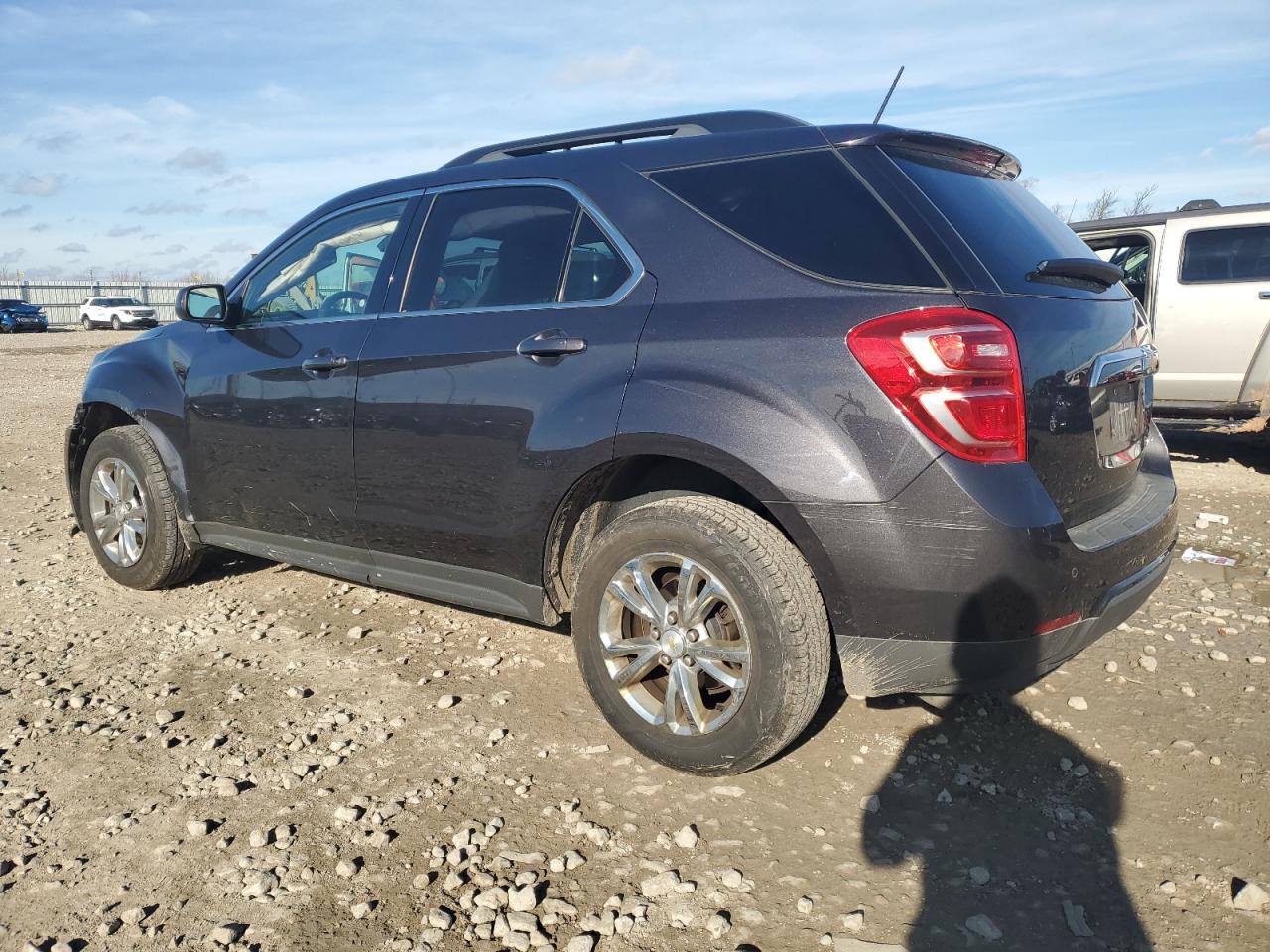 2016 Chevrolet Equinox - Image 2