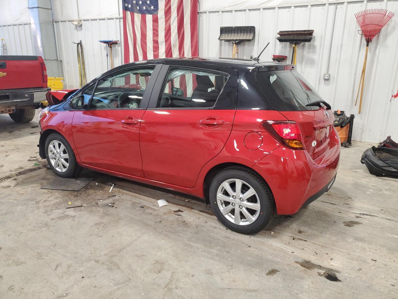 2017 Toyota Yaris - Image 2