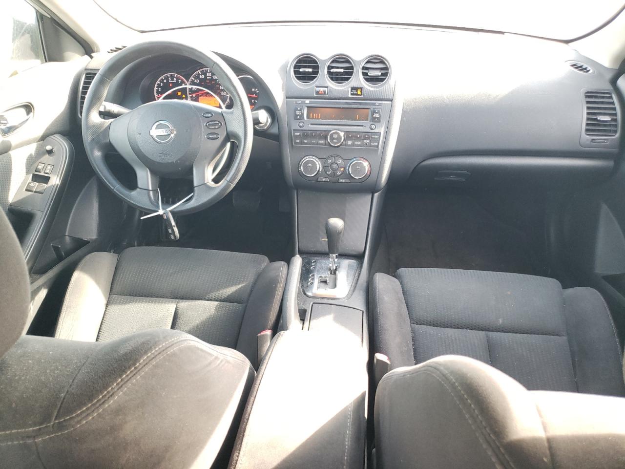 2013 Nissan Altima - Image 8