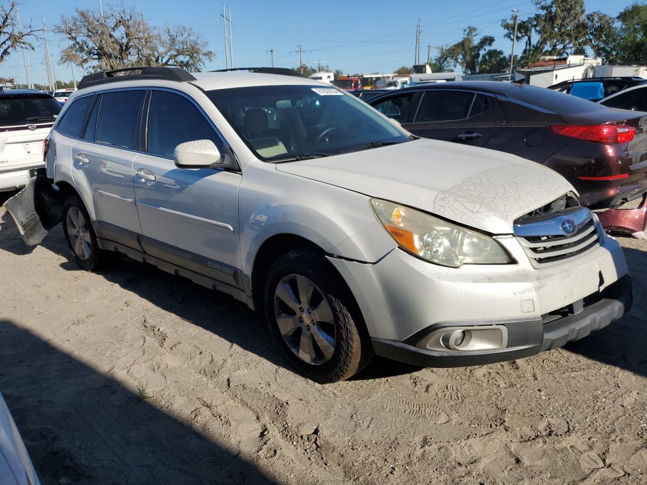 2011 Subaru Outback 2.5I Premium VIN: 4S4BRBCC1B3385629 Lot: 81833354