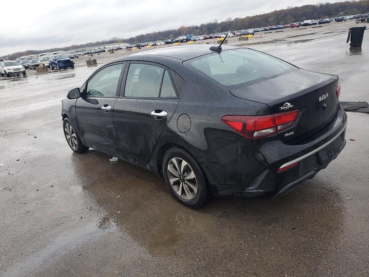 2023 Kia Rio - Image 2