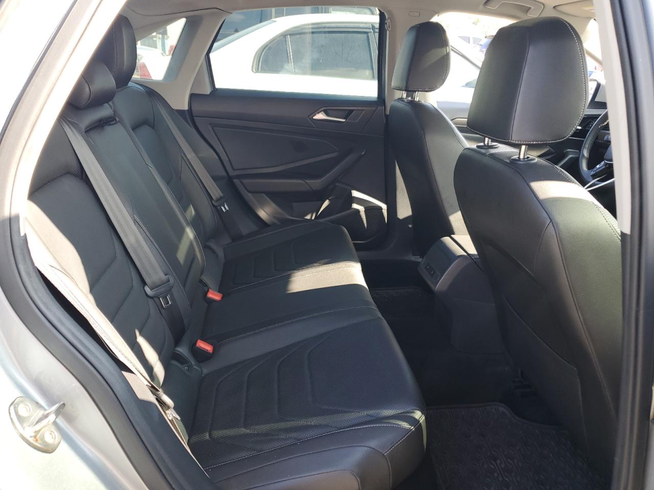 2020 Volkswagen Jetta - Image 10