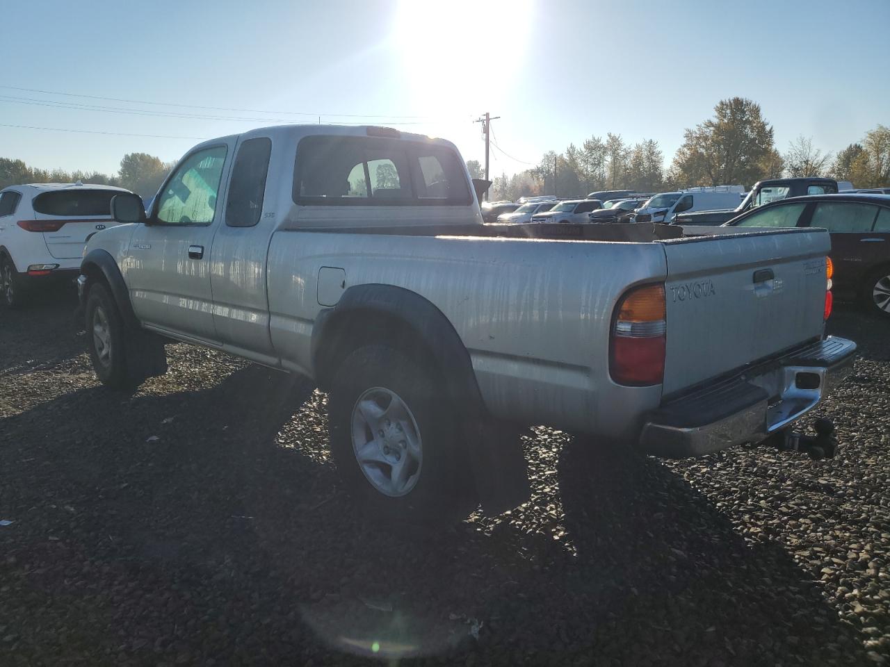 2004 Toyota Tacoma - Image 2