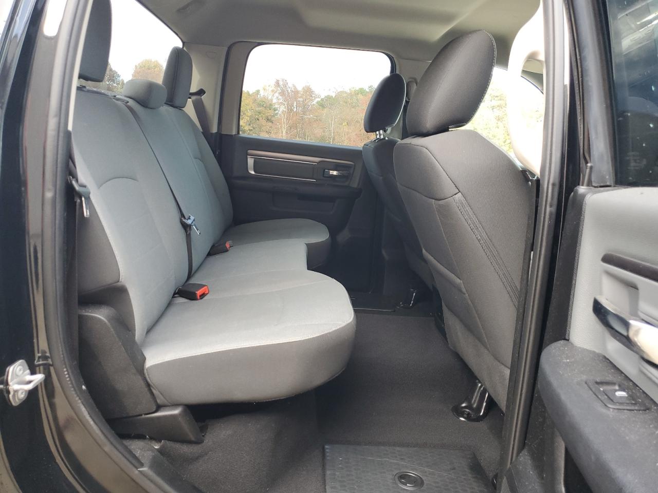 2021 RAM 1500 - Image 10