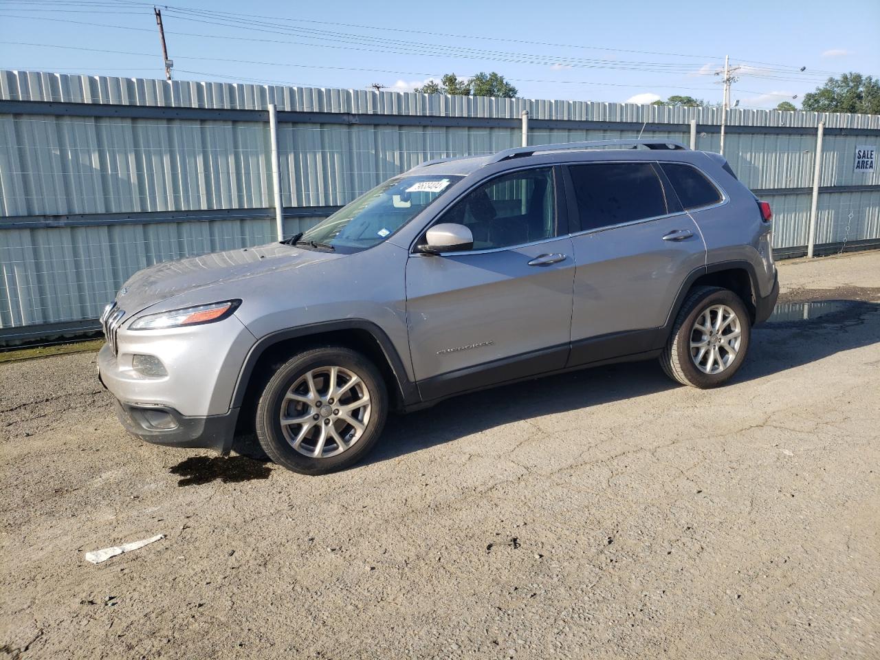 2014 Jeep Cherokee Latitude VIN: 1C4PJLCS4EW105963 Lot: 79633404