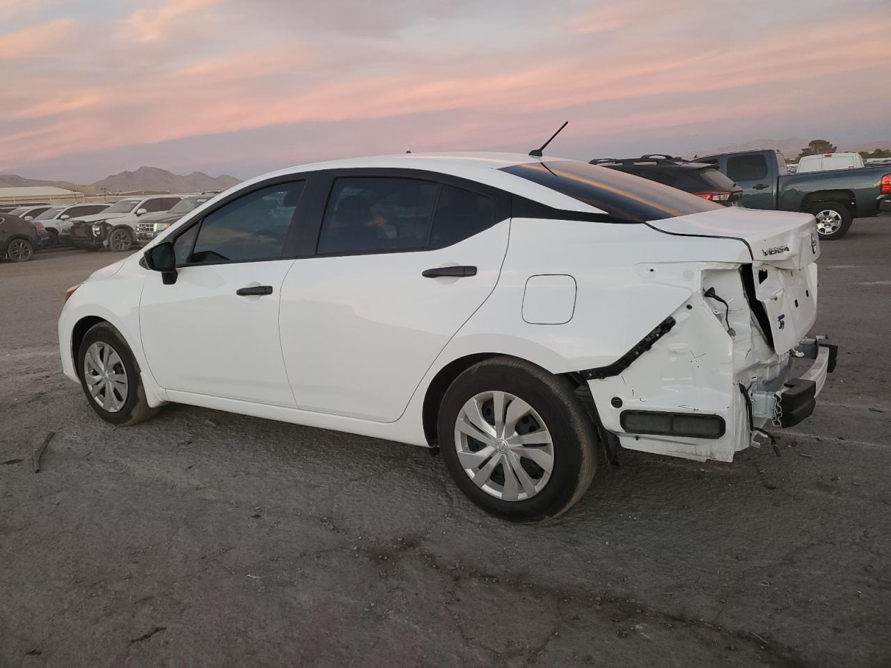 VIN 3N1CN8DV0RL856047 2024 NISSAN VERSA no.2