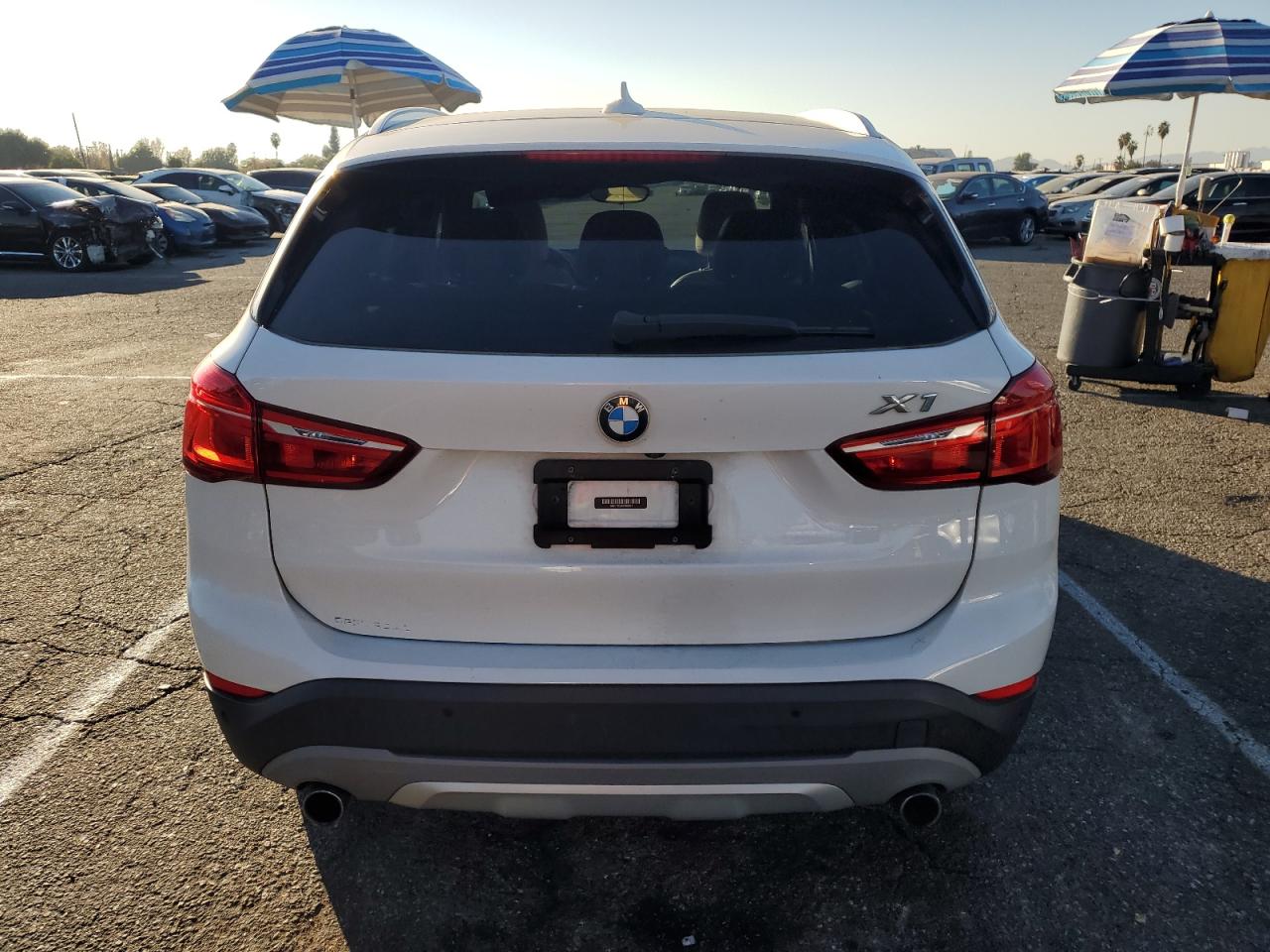 VIN WBXHT3C35GP889318 2016 BMW X1 no.6