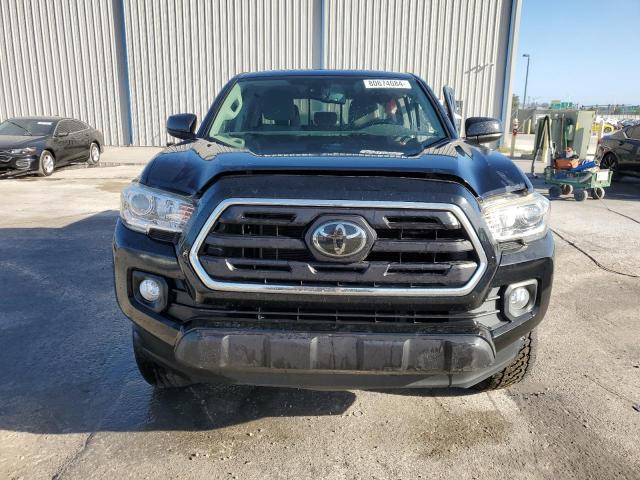  TOYOTA TACOMA 2018 Czarny