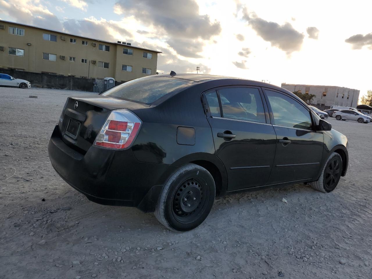 2008 Nissan Sentra - Image 3