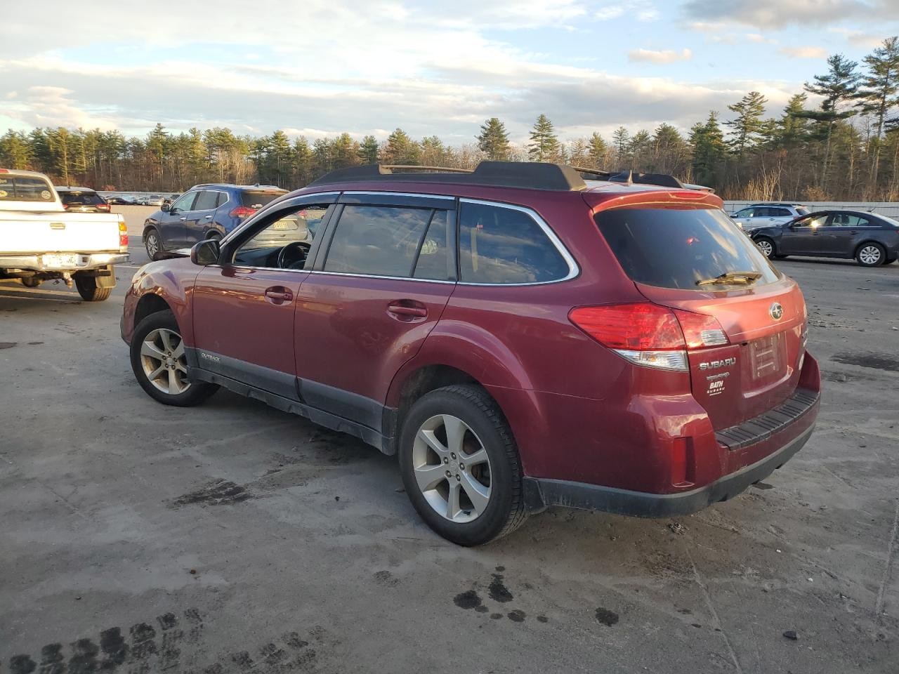 2014 Subaru Legacy - Image 2
