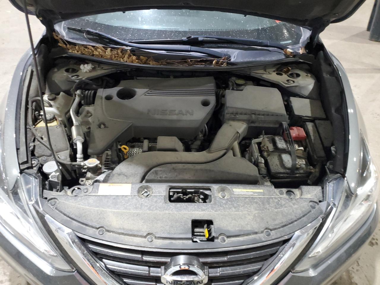 2016 Nissan Altima - Image 11