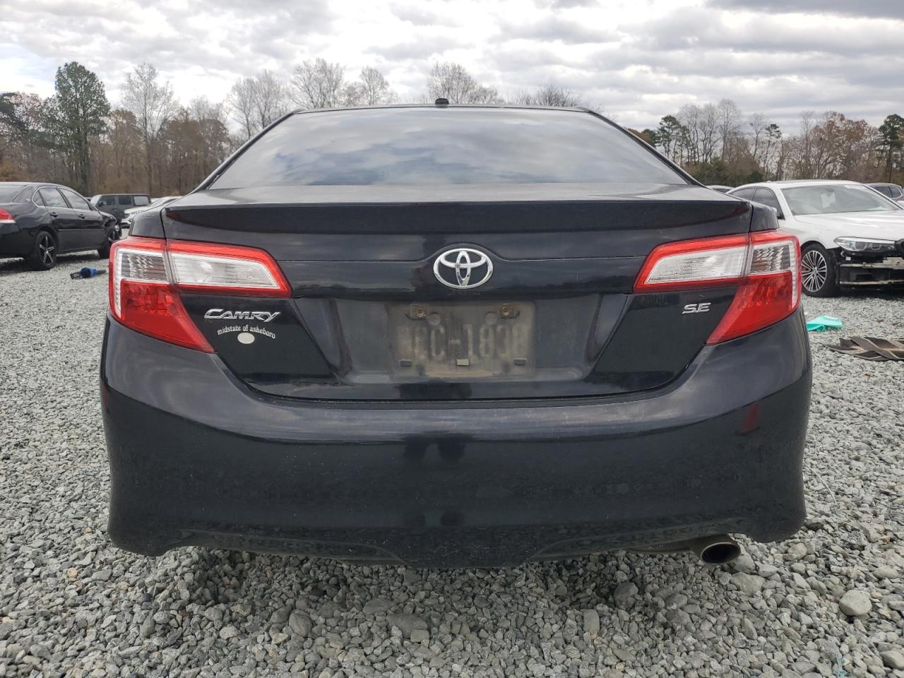2012 Toyota Camry - Image 6